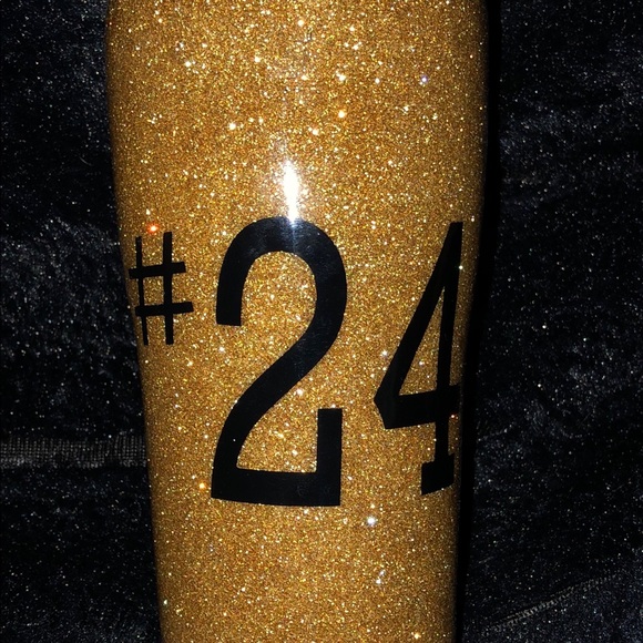 Custom cups - Picture 3 of 8